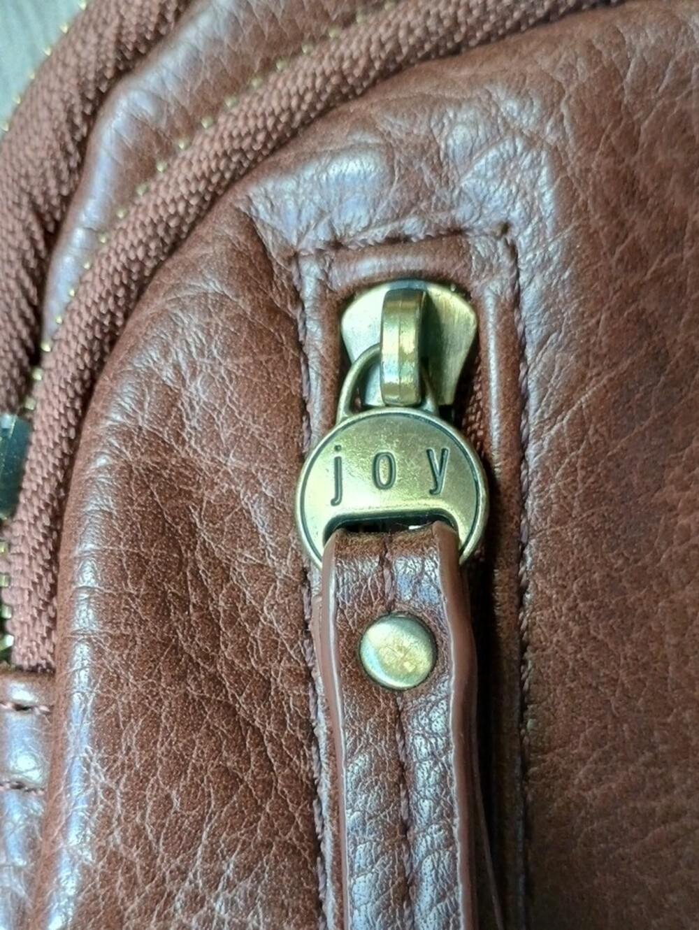 Joy Susan Brown Leather Crossbody Bag - Picture 2 of 12